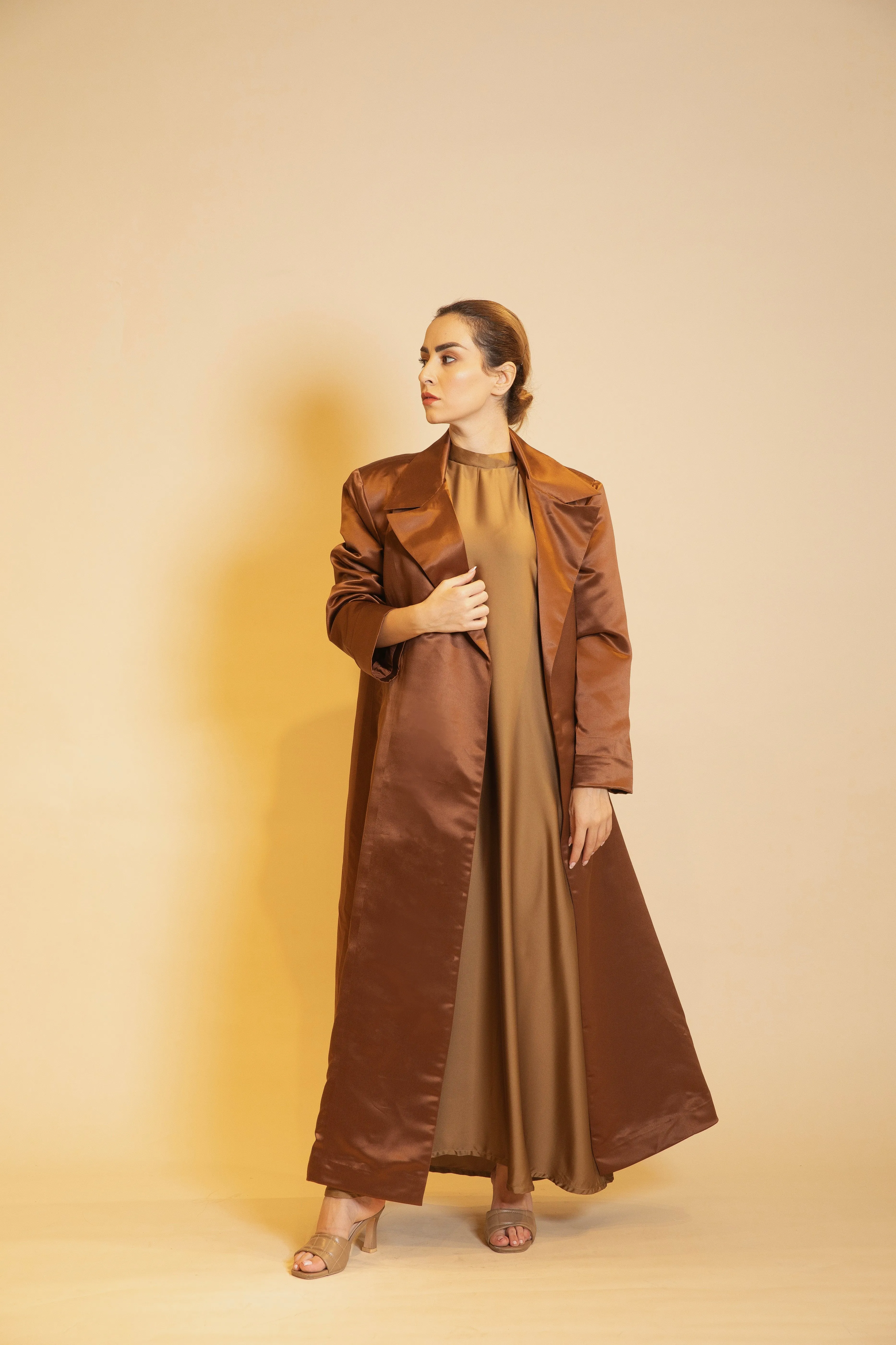 Jacket Abaya in Gold Mocha